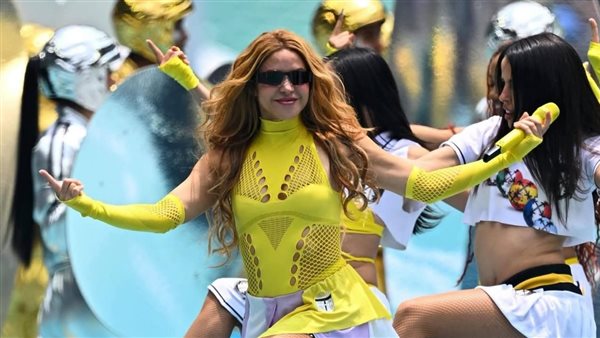 شاكيرا تخطف الأنظار في افتتاح كأس العالم 2026 بإطلالة استثنائية
