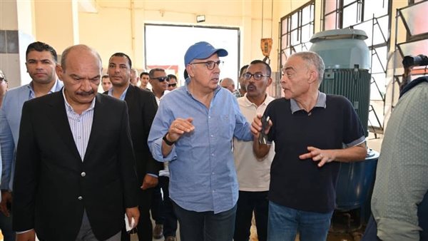 100 مليون جنيه لتطوير محطات الشلوفة.. تفاصيل جولة وزير الري بالسويس