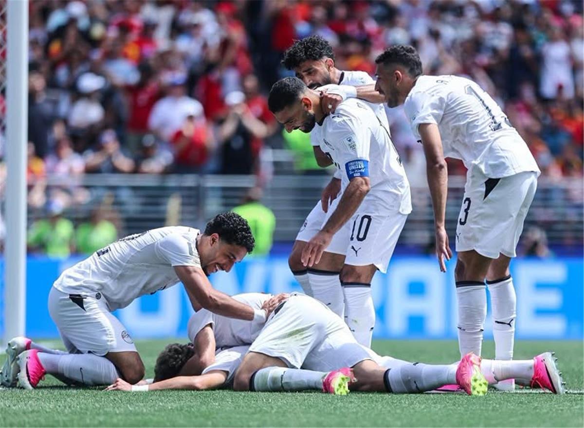 قناة مفتوحة تنقل مصر ضد نيوزيلندا في كأس العالم وترددها