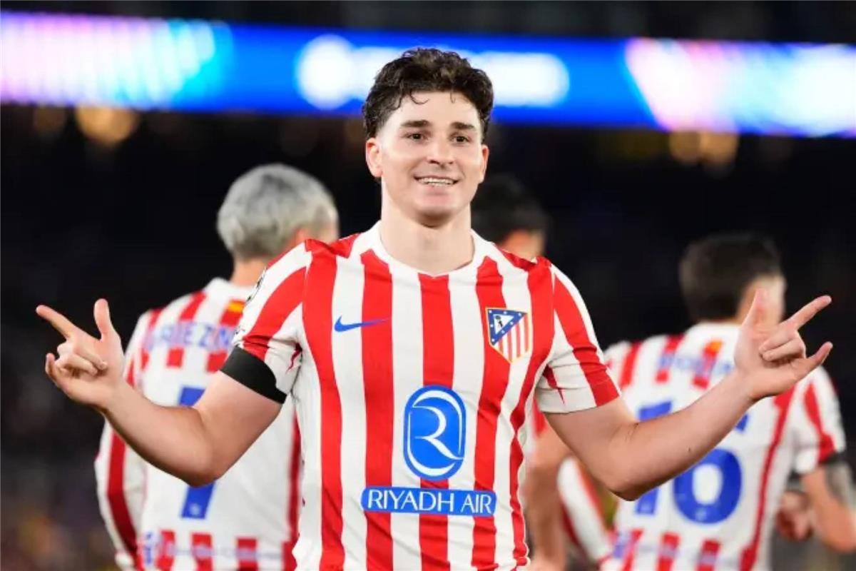 أتلتيكو مدريد يرد بقوة على أقوال ألفاريز عن برشلونة