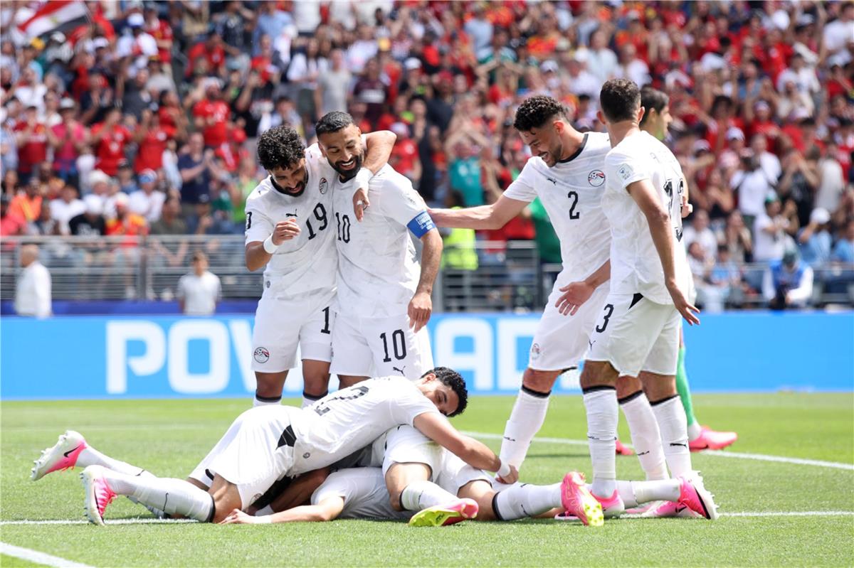 الحكم المعين لمواجهة مصر وإيران في كأس العالم أعلنته فيفا