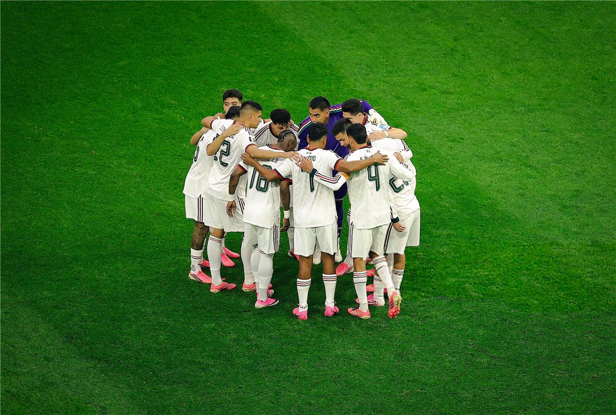 انتصار المكسيك 3-0 على التشيك يصعدها إلى صدارة مجموعتها في كأس العالم