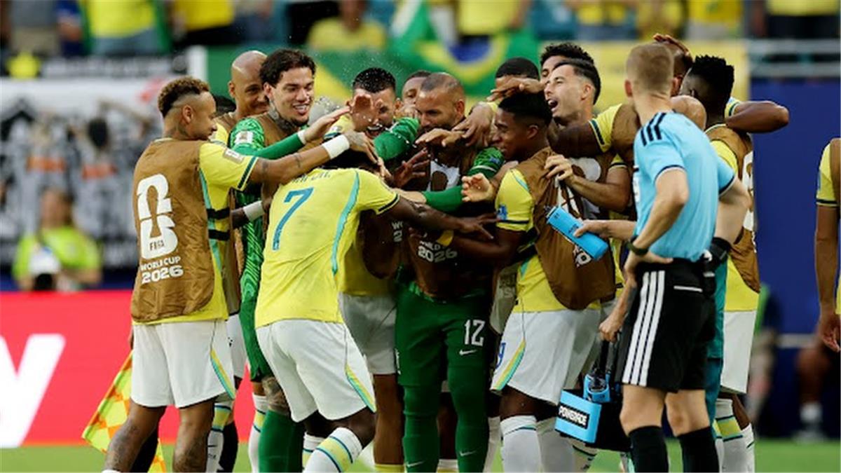 دونجا عن لاعب البرازيل: رائع لكنه ليس قائدًا