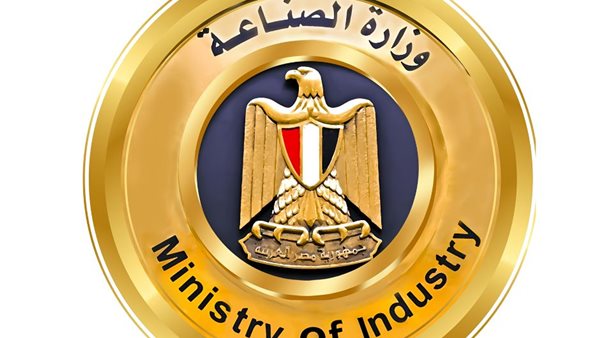 وزارة الصناعة تنفي تصريحات منسوبة للوزير بشأن إنشاء 8 آلاف مصنع جديد وتتوعد بملاحقة مروجي الشائعات