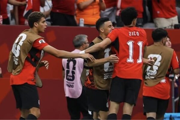 لاعب أستراليا السابق: مصر تمتلك فريقًا قويًا.. والغيابات لن تؤثر علينا