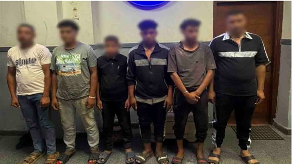 ضبط صاحب عربة مأكولات لتعديه على حملات إزالة الإشغالات في العجمى بالإسكندرية