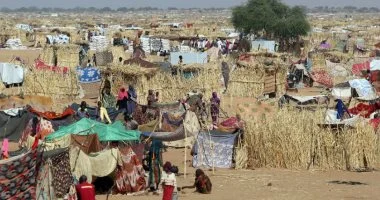 غارات على الأبيض السودانية.. تحذيرات دولية من الهجوم على المدينة.. ولجنة الإنقاذ الدولية: المسيرات على مستودعات الوقود ومحطات المياه تتسبب فى نقص حاد لضروريات الحياة.. ومدير المنظمة يحذر من تكرار أهوال الفاشر