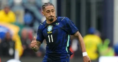 رافينيا يسابق الزمن للعودة إلى البرازيل فى دور الـ16 بكأس العالم