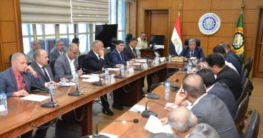 اجتماع مجلس إدارة المنطقة الصناعية بجمصة برئاسة محافظ الدقهلية