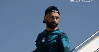 محمد صلاح يكتفي بتدريبات علاجية ويغيب عن المران الجماعي قبل لقاء أستراليا