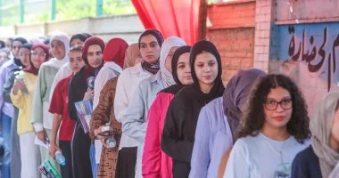 مع انطلاق امتحان المواد المضافة للمجموع.. وزارة التعليم: توزيع كراسات الأسئلة على الطلاب فى تمام التاسعة حرصا على وقت الاختبار.. وتعويض الطلاب بزمن إضافى حال ضياع جزء من وقت الإجابة.. وتشدد على التصدى للغش