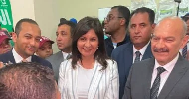 بحضور محافظ السويس ورئيس الأمانة الفنية.. التحالف الوطنى يطلق قافلة «إيد واحدة» الشاملة بالسويس لخدمة 20 ألف مواطن.. وتوزيع حوالى 2350 كرتونة مواد غذائية ونصف طن لحوم.. ومعرض للملابس يضم 5000 قطعة
