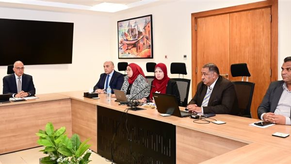 وزير الري: الانتهاء من تطهير الترع قبل 15 يونيو 2026 استعدادًا للصيف