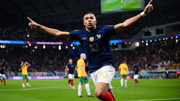 مبابي: سنقاتل من أجل ديشامب ونريد منحه الوداع الذي يستحقه