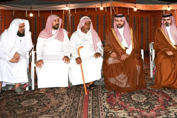 أمير جازان ونائبه يقدّمان واجب العزاء لـ«اللّغبي» – أخبار السعودية