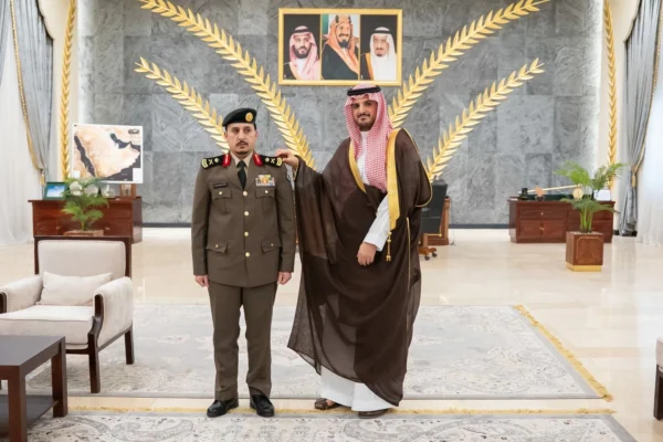 مُحافظ الطائف يقلّد مدير شرطة المحافظة رتبته الجديدة – أخبار السعودية