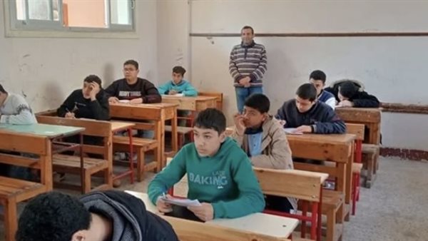 كيفية الاستعلام عن رقم جلوس الطالب بالاسم لعام 2026 وتفاصيل تسليم البطاقات الرسمية