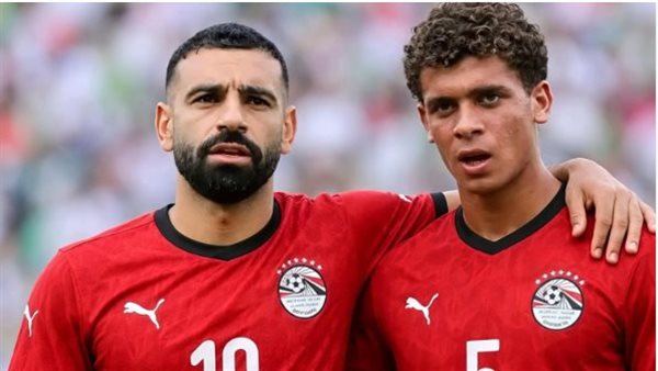 حمادة المصري يؤكد مكانة محمد صلاح كنجوم عالمي ويثني على دور حمزة عبد الكريم في مستقبل الكرة المصرية