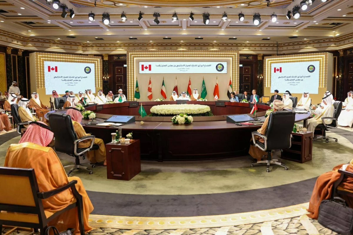 «وزاري التعاون» يدين اعتداءات إيران على البحرين والكويت والأردن