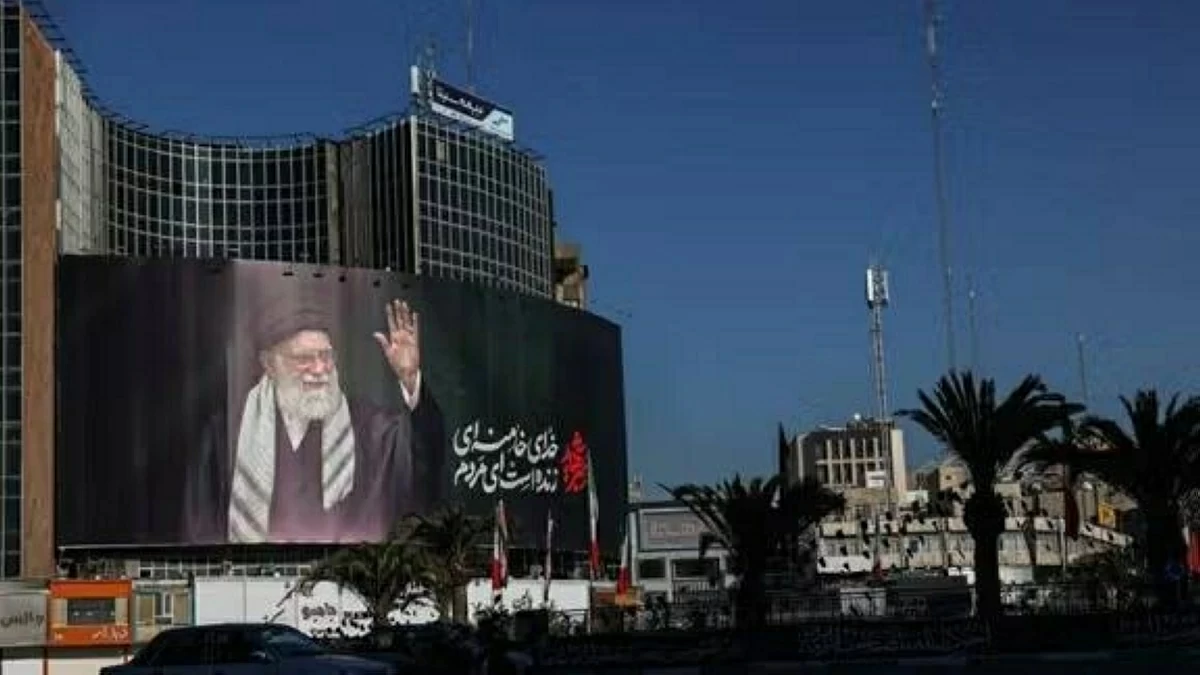 إيران تنظم جنازة علي خامنئي اعتباراً من 4 يوليو