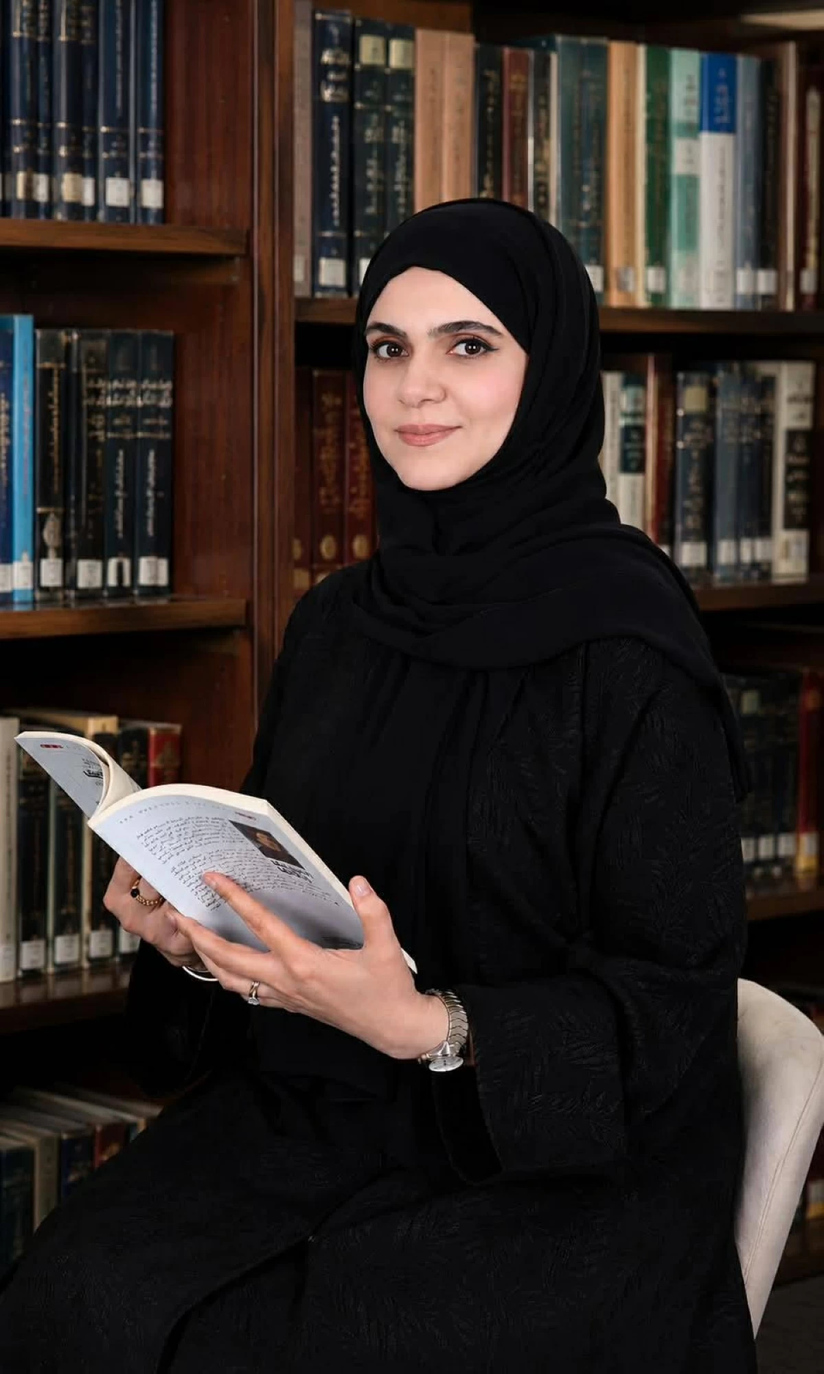 لطيفة الحاج: الكتابة بلغة أجنبية لا تضمن العالمية
