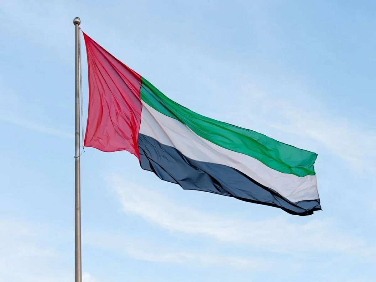 الإمارات تدعو لالتزام كامل ببنود الاتفاق الأمريكي الإيراني وضمان حرية الملاحة في هرمز