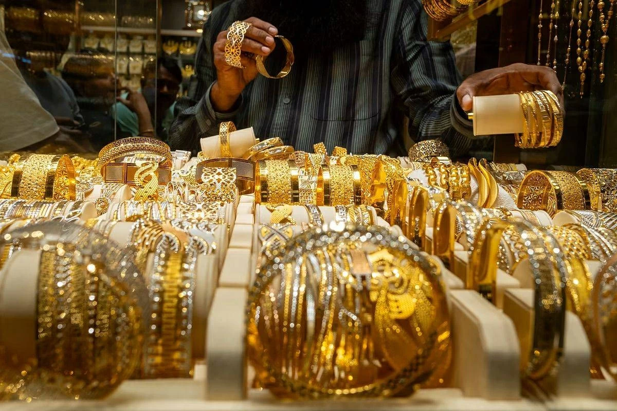 أسعار الذهب في مصر اليوم الاثنين 15 يونيو 2026.. عيار 21 يتجاوز هذا الرقم