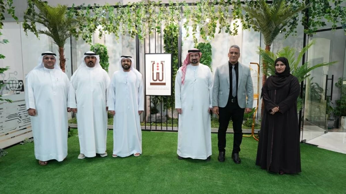 «الإمارات للمكتبات والمعلومات» و«الشارقة للتراث» يبحثان آفاق التعاون