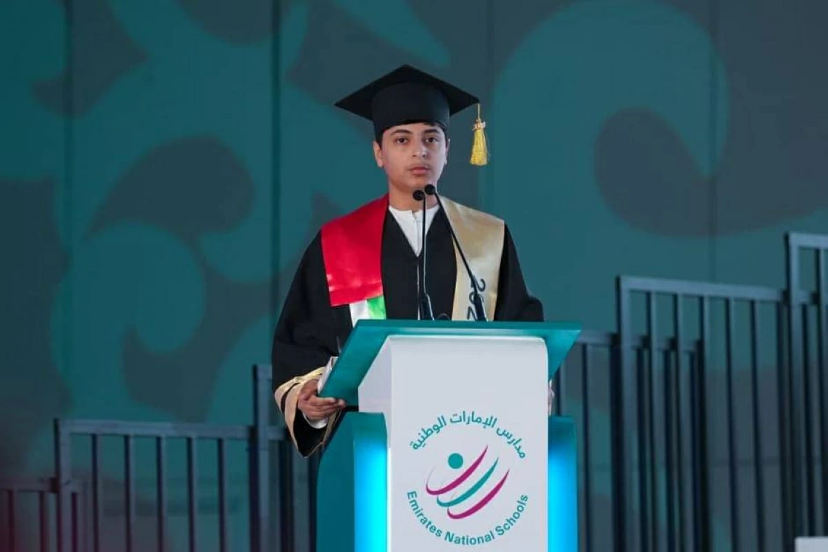تخريج 158 طالباً وطالبة من مدارس الإمارات الوطنية