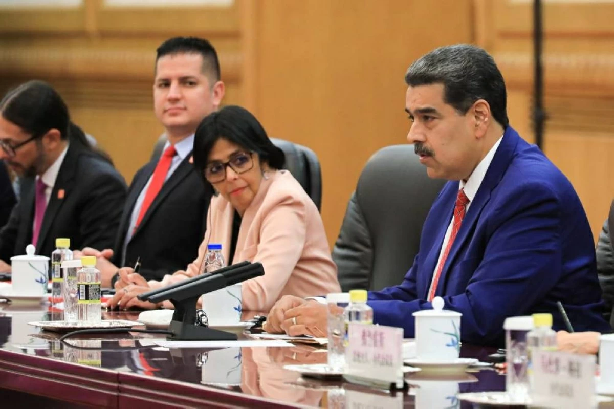 انشقاق رودريغيز: تأييد الخطة الأمريكية لعزل مادورو واعتبارها صائبة