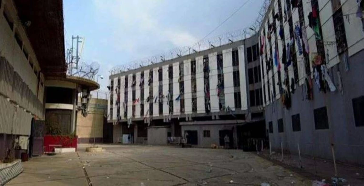بيروت تنقل 128 محكوماً إلى دمشق تطبيقاً لاتفاق ثنائي