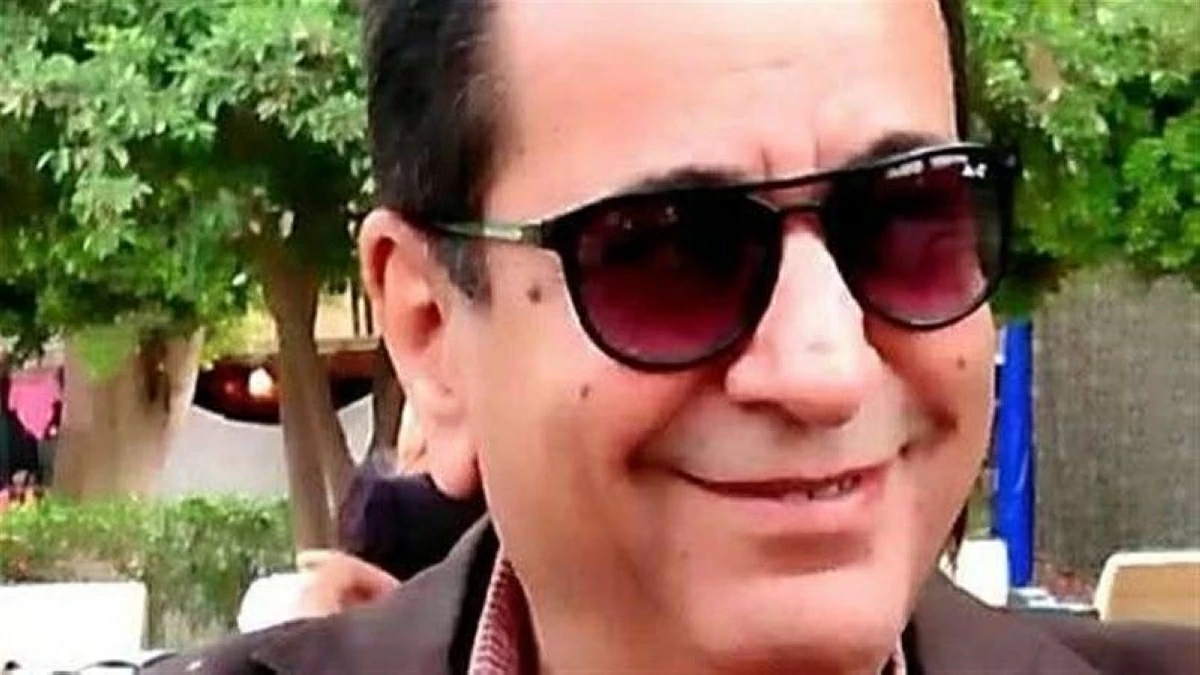 الموت يغيب رسام الكاريكاتير نبيل صادق