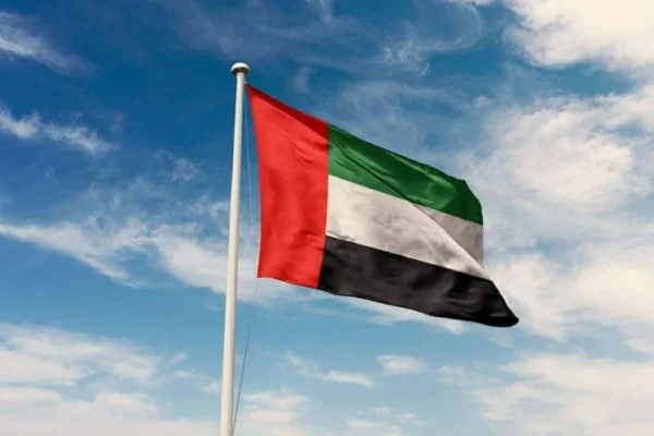الإمارات تسمح بسفر المواطنين إلى لبنان اعتباراً من اليوم