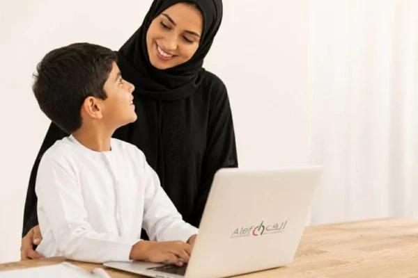 «ألف» تدعم استمرارية التعلّم لأكثر من 246 ألف طالب بالدولة