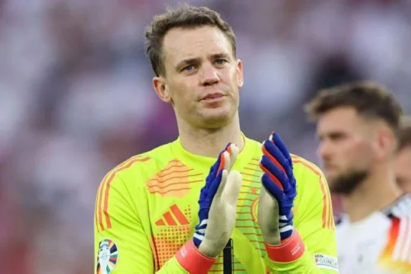 نهاية مسيرة أسطورية..نوير يودع منتخب ألمانيا بالدموع بعد صدمة كأس العالم 2026