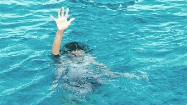 عاجل.. تفاصيل غرق طفل داخل حمام سباحة نادي شهير فى العبور| خاص