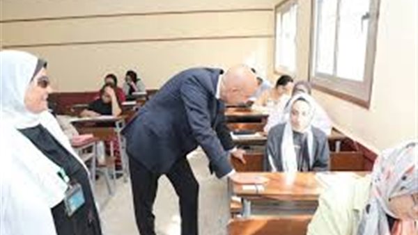“قرارات جديدة”.. تعرف على مكافأة امتحانات الثانوية العامة 2026