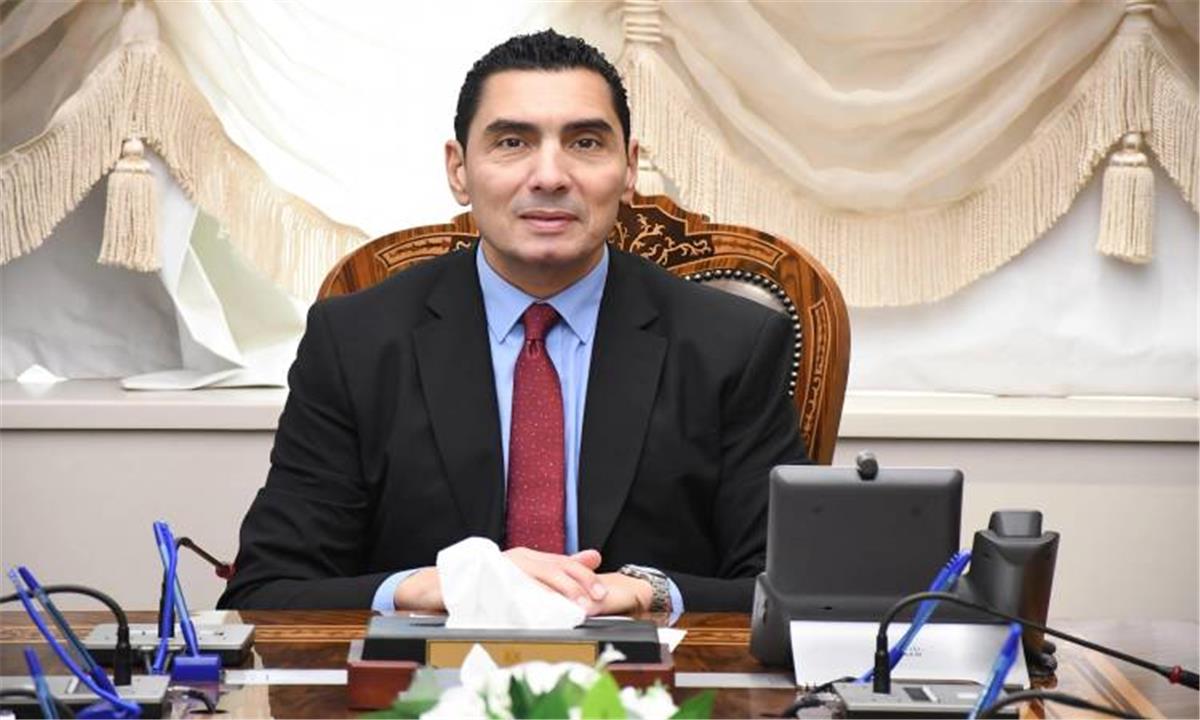 الدولة لا تميز الأندية وحل لمشكلة الزمالك مع الأوقاف يؤكده جوهر نبيل