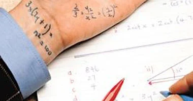 الغش في الامتحانات يعد مخالفة شرعية وجريمة أخلاقية تستوجب الرفض التام