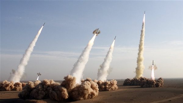 سنستهدف خلال دقائق بعمليات “واسعة النطاق” قواعد الجيش الأمريكي في المنطقة