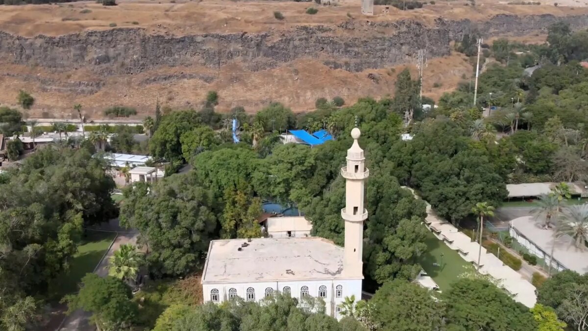 “يلا معنا على فلسطين”.. شابان يواجهان رواية الاحتلال بتوثيق المعالم | سياسة