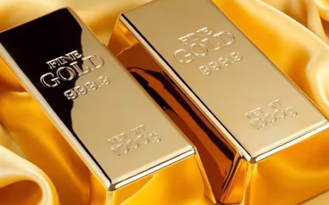 الذهب يتجاوز 4125 دولاراً للأوقية وسط مخاوف التضخم وأسعار الفائدة