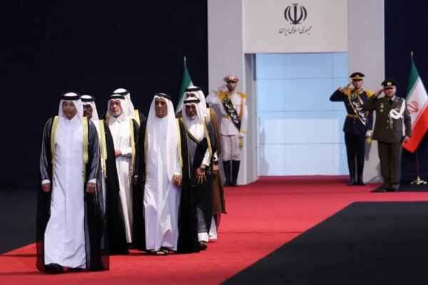 إيران تؤكد هيمنتها على جيرانها العرب في الخليج