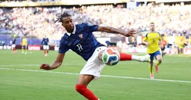 اوليسيه يواصل التألق.. نجم فرنسا يتصدر قائمة صناع الأهداف في كأس العالم 2026