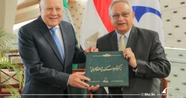 توقيع اتفاقية تعاون بين مكتبة الإسكندرية واتحاد الجامعات العربية