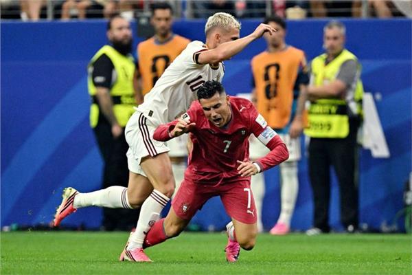 إسبانيا إلى ربع نهائي كأس العالم بهدف قاتل في البرتغال