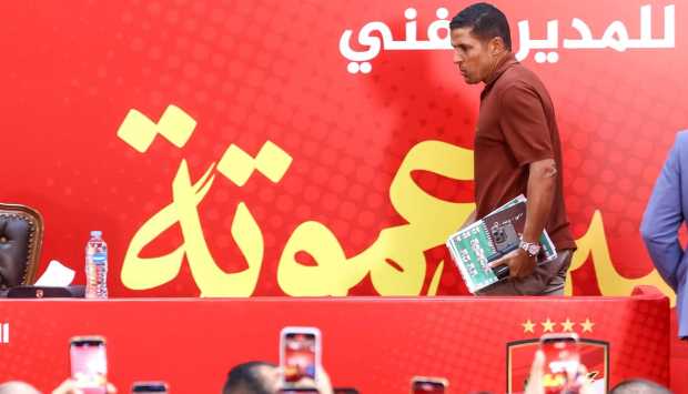 عموتة: فخور بقيادة الأهلي أكبر أندية إفريقيا