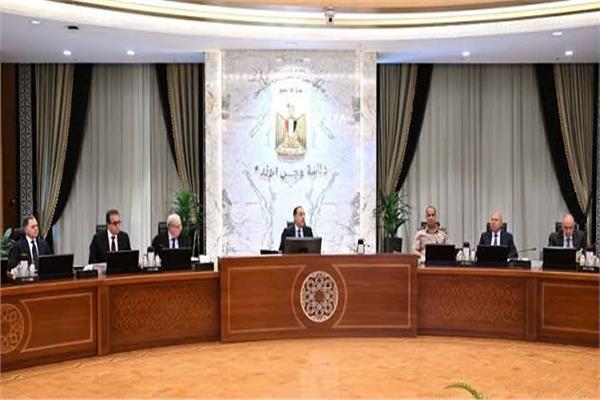بدء اجتماع مجلس الوزراء برئاسة الدكتور مصطفى مدبولي بمقر الحكومة في العاصمة الجديدة