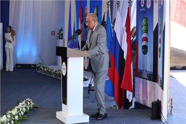 وزير الكهرباء: تركيب وعاء ضغط الوحدة الثانية بالضبعة النووية خطوة استراتيجية
