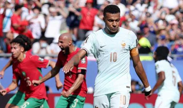 فرنسا ضد المغرب.. تعادل سلبي وياسين بونو يتصدى لركلة جزاء في الشوط الأول (فيديو)